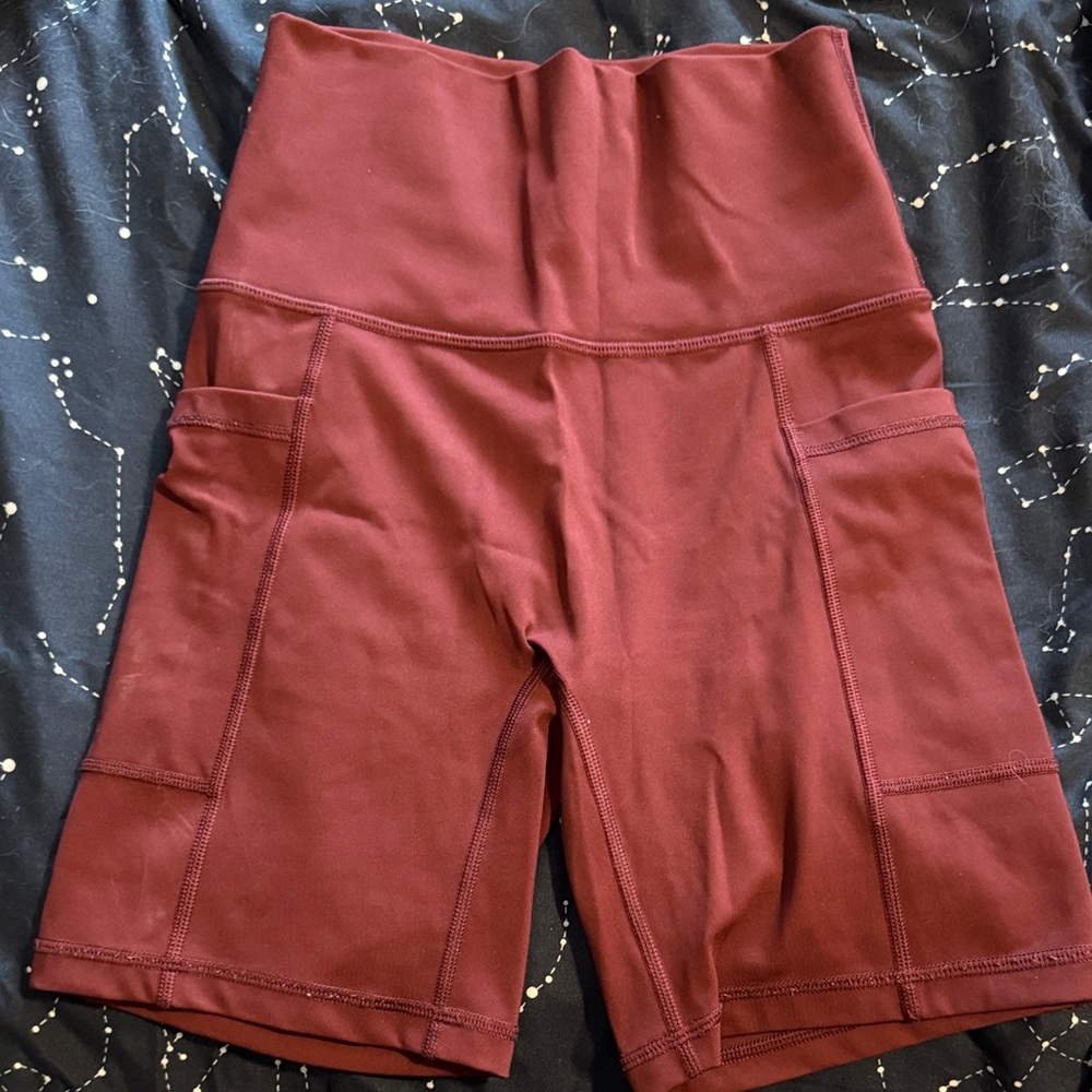 High-Rise Burgundy Women’s Athletic Shorts with Side Pockets